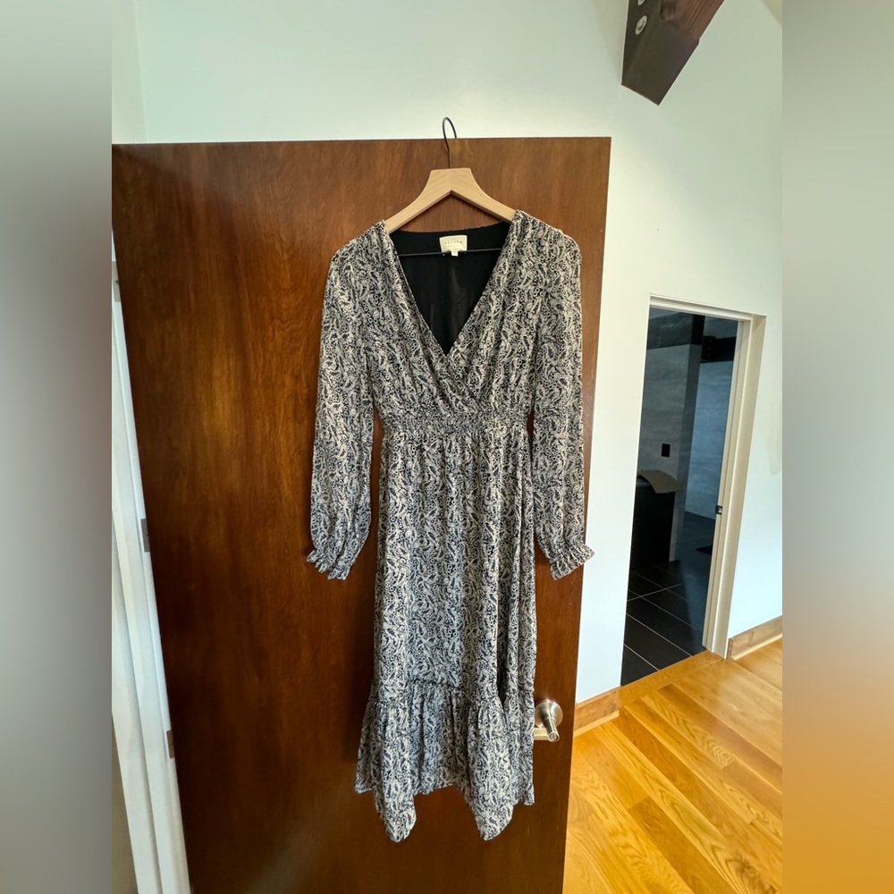 Sezane midi long sleeve dress, navy blue and white floral size 34 (French)